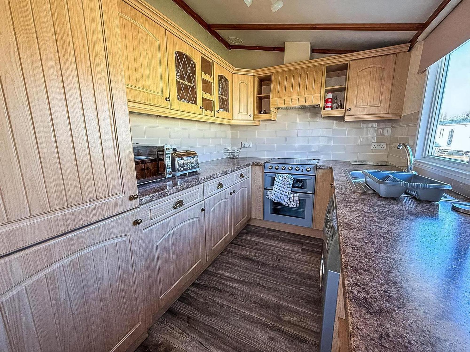 Gorgeous With Decking At Southview In Ref 33093v *