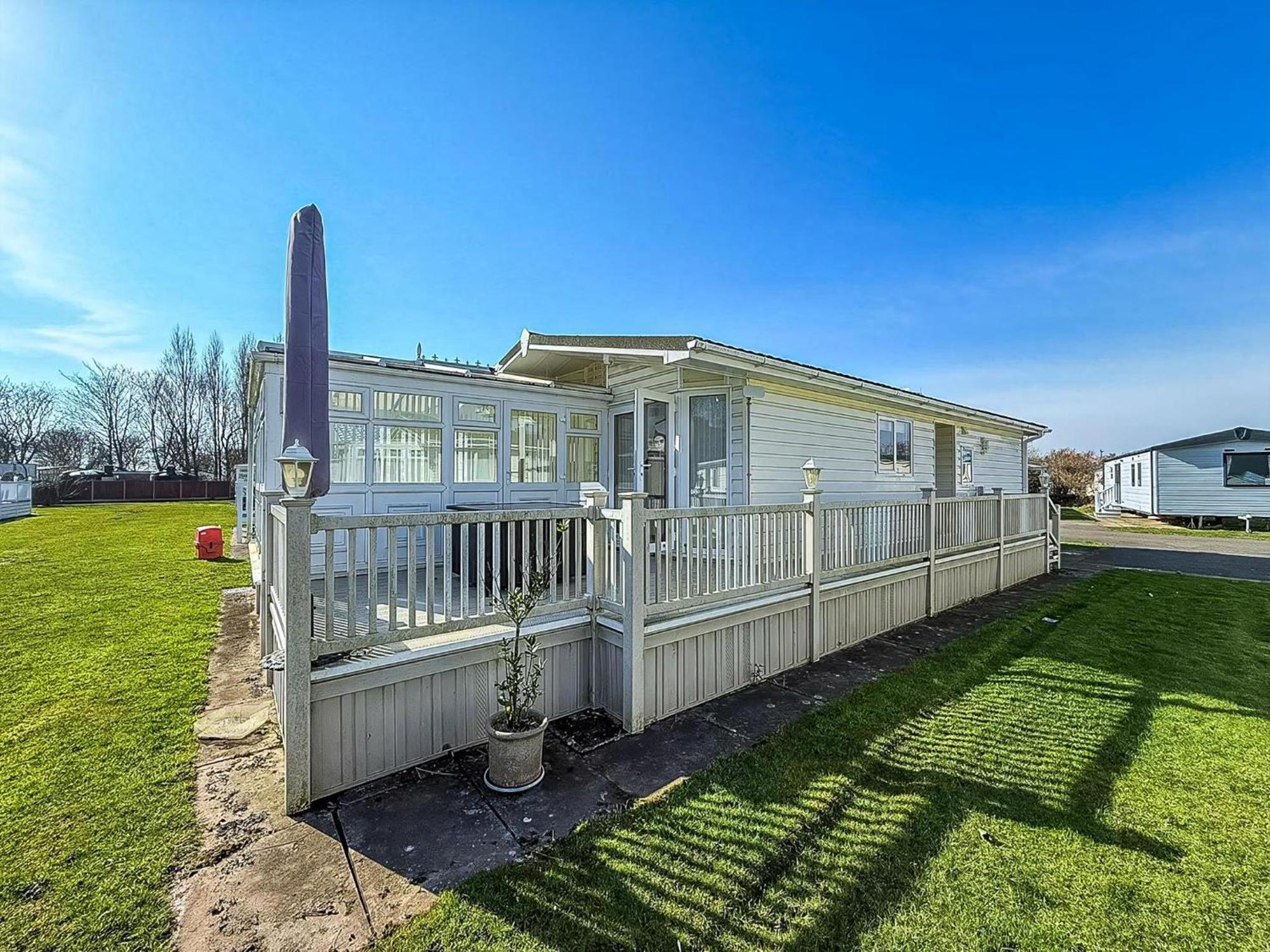 Gorgeous With Decking At Southview In Ref 33093v Lodge *